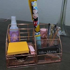 Rose Gold Office Accessory Holder (Accessories Doesn’t Come With)